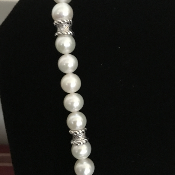 JUDITH RIPKA STERLING SILVER CULTURED PEARL NECK - Picture 4 of 7